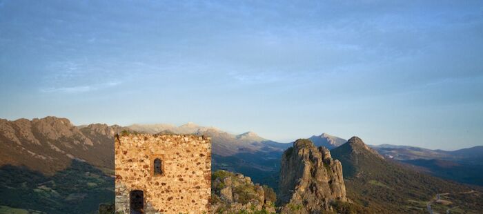 DOE publica las bases reguladoras de las ayudas a municipios para mejorar la protección y conservación del patrimonio histórico y cultural 