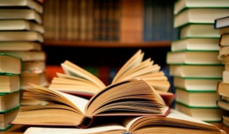 Consejera de Cultura Turismo y Deportes destina 55000 euros en ayudas para la edicin de libros