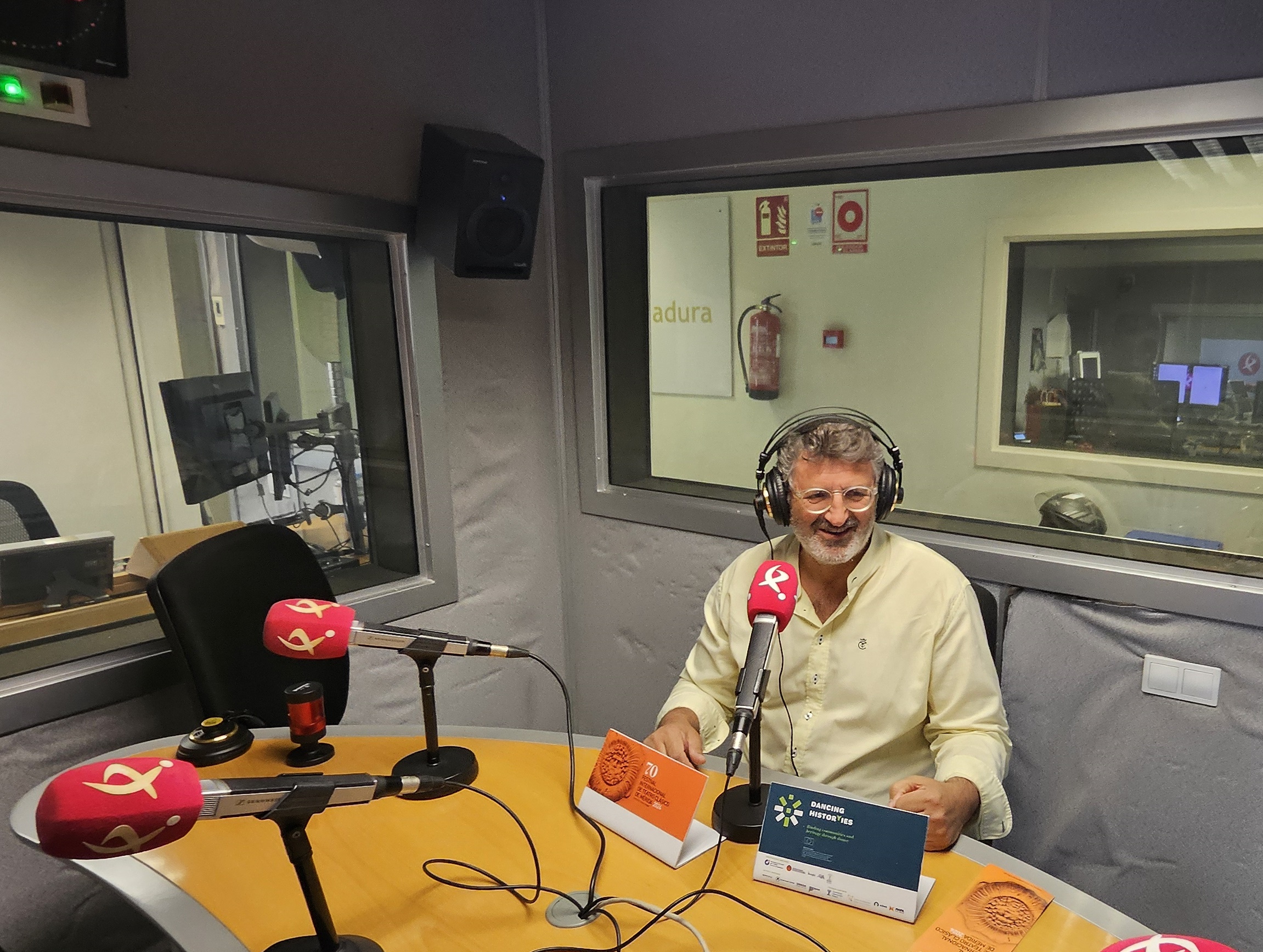 radio